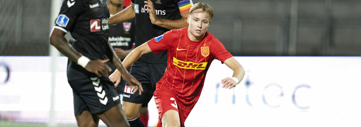 17-årige Andreas Schjelderup scorede to gange.