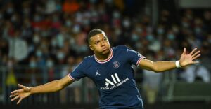Kylian Mbappé skifter fra franske Paris Saint-Germain til Real Madrid, skriver Marca.com