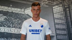 FC København har lejet Andri Fannar Baldursson i Bologna.