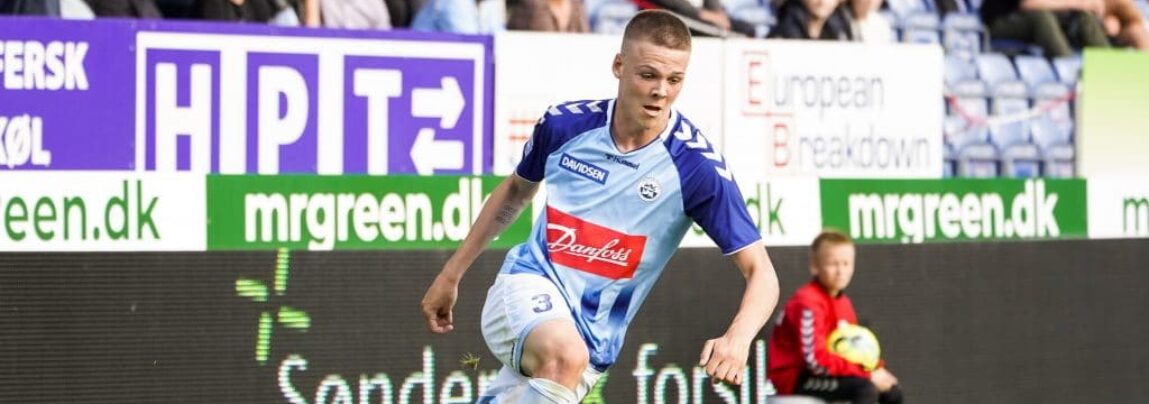 Emil Holm er solgt til Spezia i Serie A, men lejes tilbage til SønderjyskE