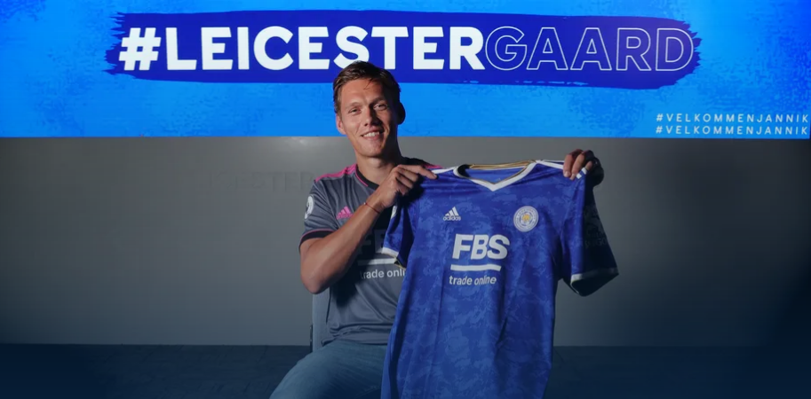Jannik Vestergaard er ny mand i Leicester City
