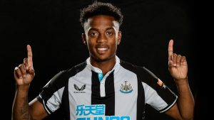 Joe Willock er officielt Newcastle-spiller