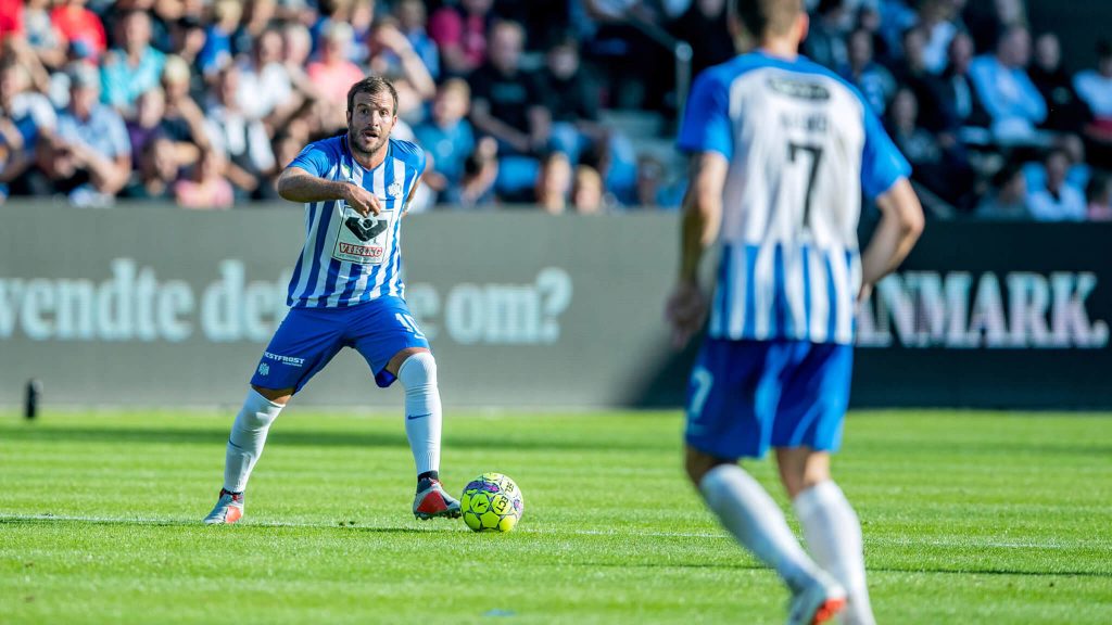 Rafael van der Vaart bliver assistenttræner i Esbjerg fB.
