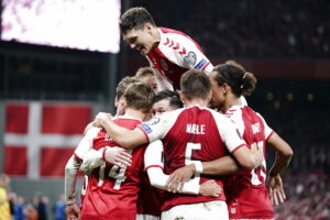 Danmark er igang med at smadre Israel