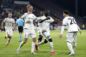 Alhaji Kamara headede Randers foran 1-0 mod Cluj i Conference League
