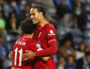 Virgil Van Dijk og Mohamed Salah