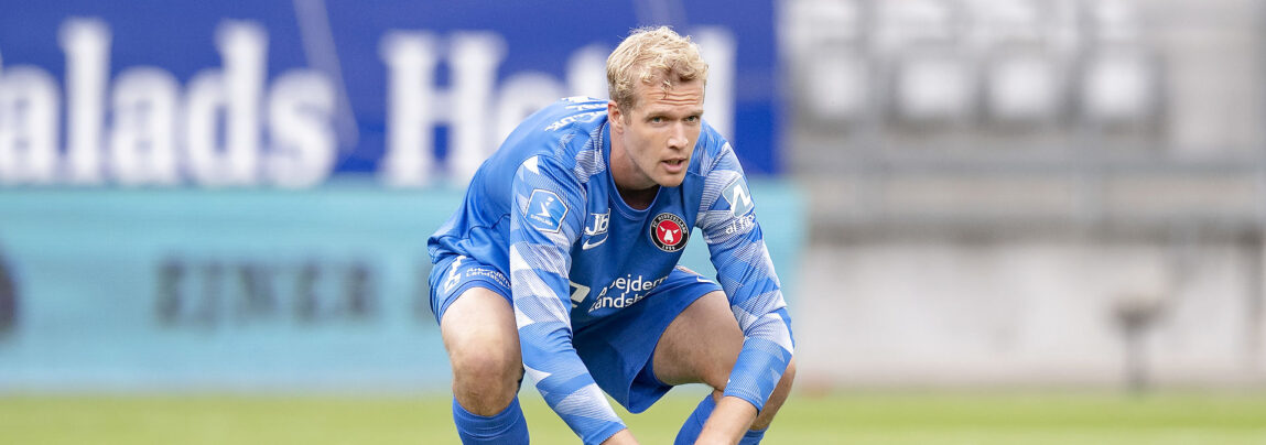 Jonas Lössl i målet for FC Midtjylland