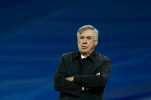 Real Madrids cheftræner er uenig med Xavi i, at FC Barcelona kan vinde La Liga.