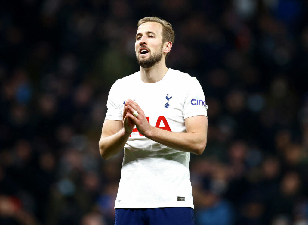 Harry kane mener ikke, han skulle have rødt kort i Premier League kampen mod Liverpool