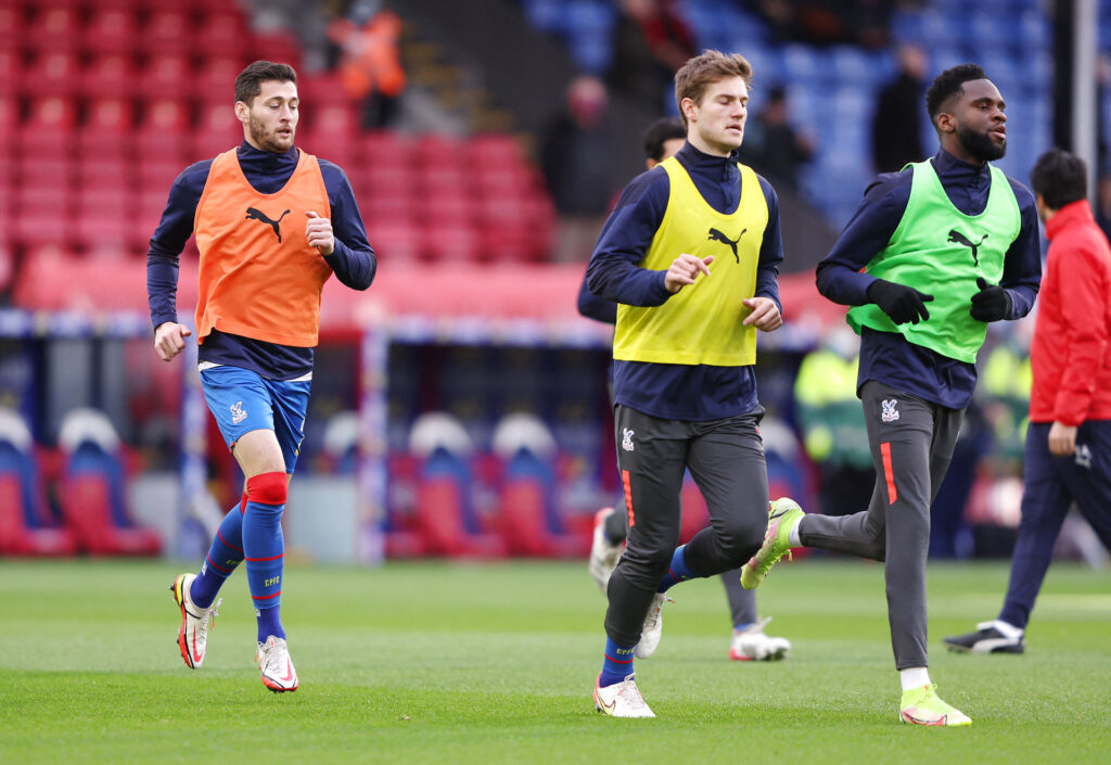 Joachim Andersen måtte gå fra banen med en skade, da Crystal palace slog Norwich Premier League