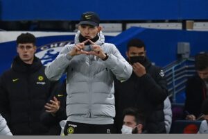 Thomas Tuchel mener, det er svært for Chelsea at konkurrere i titelræset på grund af skader og covid-tilfælde i truppen