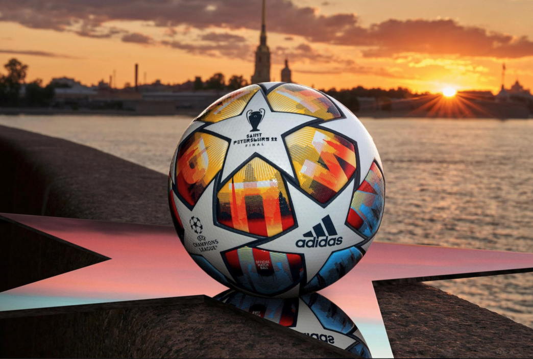 Adidas Champions League bold 2022
