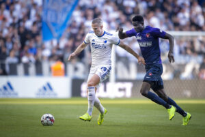 Denis Vavro skal angiveligt til lægetjek i FCK mandag.