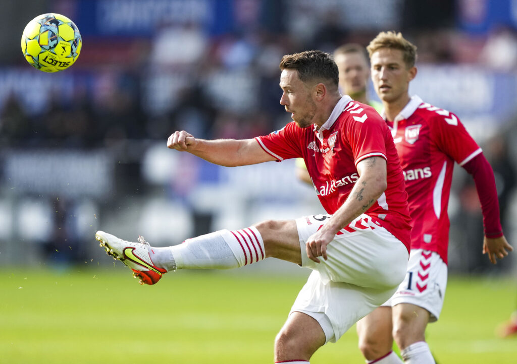 Viljormur Davidsen forlader Vejle Boldklub og Superligaen til fordel for svenske Helsingborgs IF.