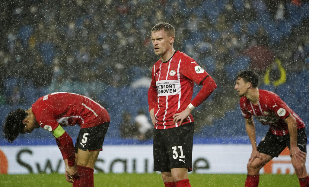 PSV Eindhoven aflyser træningslejr på grund af Covid-19.