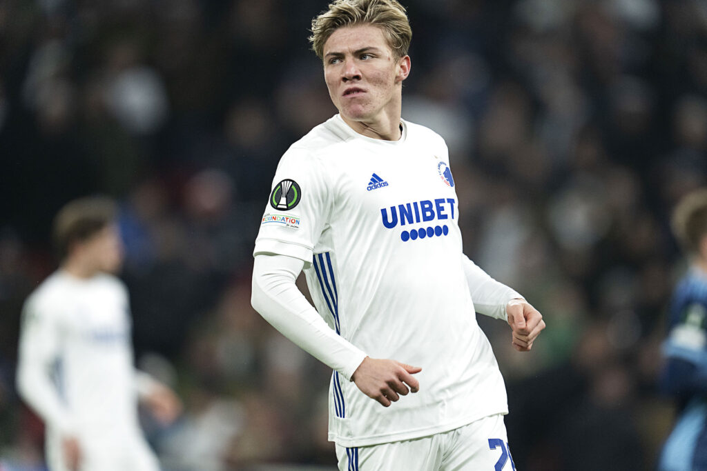 F.C. Københavns unge angriber, Rasmus Højlund, skifter til østrigske Sturm Graz.