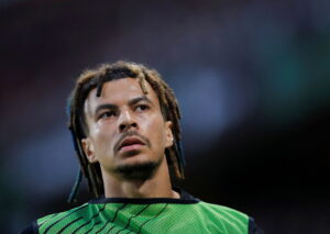 Dele Alli slog tiden ihjel med TikTok, mens holdkammeraterne tabte på Stamford Bridge.