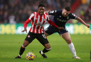 Brentford havde det svært mod Aston Villa, men fik alligvel gjort Premier League-kampen spændende