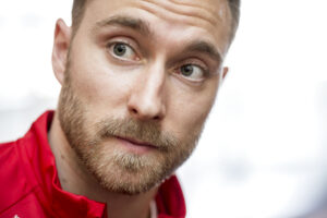 Spillerforeningen kritiserer UEFA fpr manglende handling ovenpå Christian Eriksens kollaps under EM i sommers