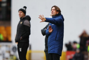 Thomas Frank er ude med store roser til sin danske spiller Mads Bidstrup, hvor han sammenligner ham med N'Golo Kanté.