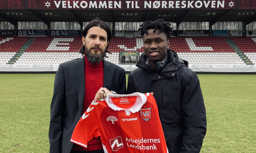 Vejle Boldklub har skrevet kontrakt med en amerikansk U20-landsholdsspiller.
