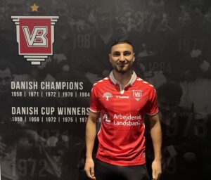 Vejle har underskrevet en aftale med offensivspilleren Edgar Babayan, som kommer til klubben på en halvårlig aftale.