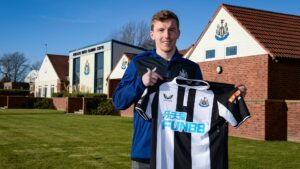 Matt Target Newcastle United FC Premier League Aston Villa