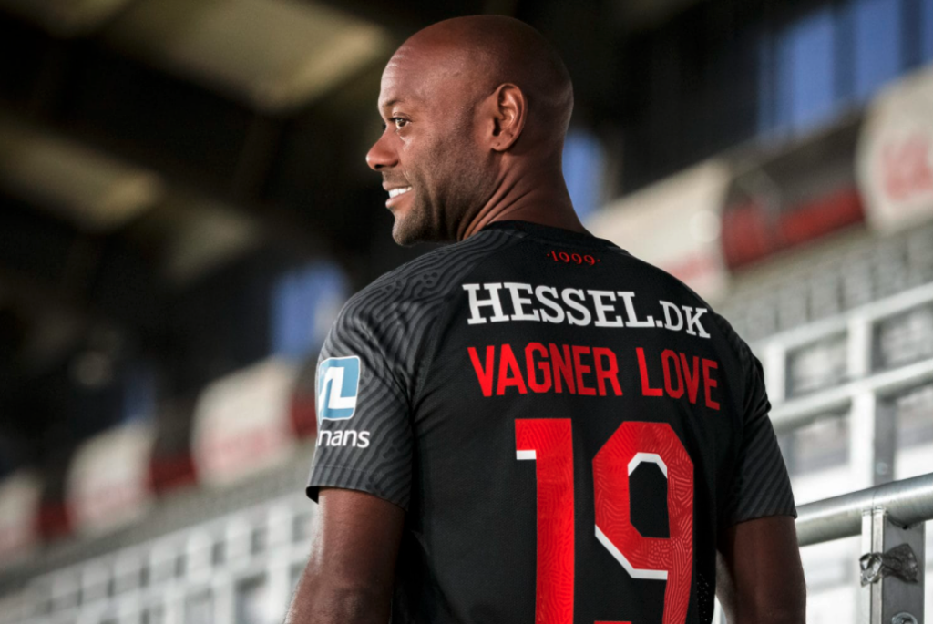 Vágner Love får sin startdebut for FC Midtjylland.
