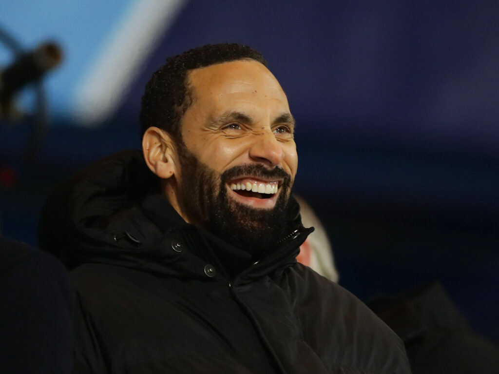 Rio Ferdinand mener, at Pep Guardiola giver resten af Premier League-holdene fingeren med sin præstation denne sæson.