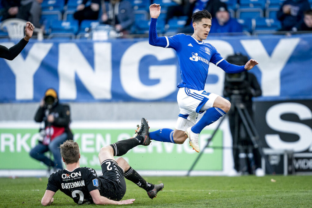 Lyngby BK og SK Brann er blevet enige om en aftale, der sender den tidligere Brøndby og SIF-back Svenn Crone til norsk fodbold.