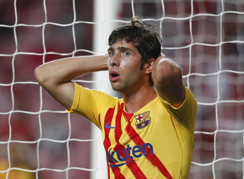 Sergi Roberto og FC Barcelona skal bare se at blive enige, siger Xavi