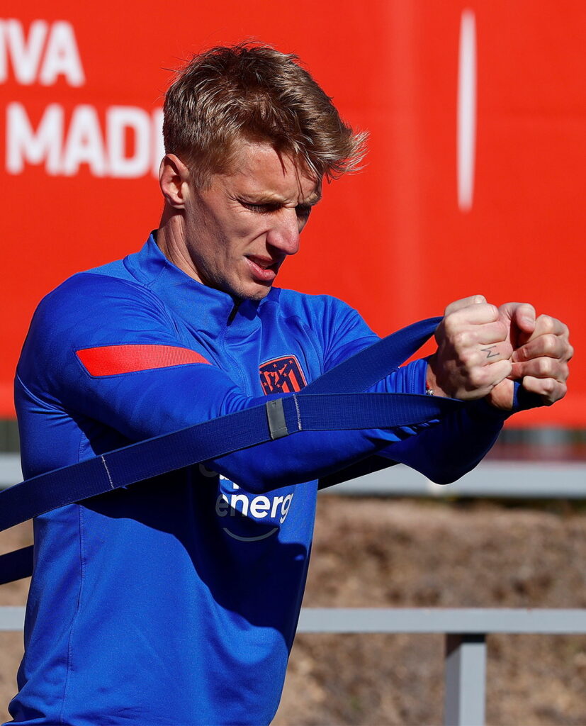 Daniel Wass skulle ifølge et spansk medie være i spil til at starte inde imod FC Barcelona, hvilket kan give danskeren sin debut.