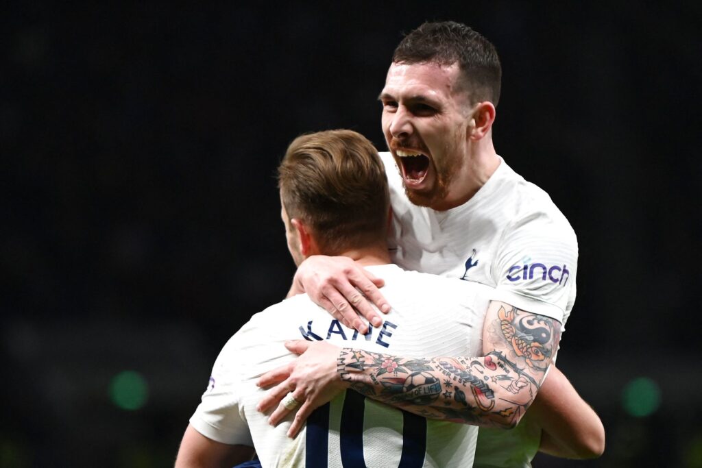 Tottenham er videre i den engelske FA-Cup efter en overbevisende sejr over Brighton.