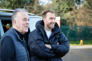 Christian Eriksen ankommer til Brentfords træningsanlæg