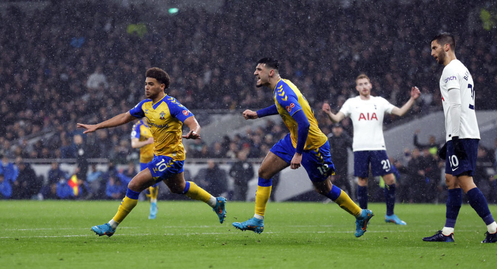 Southampton leverede et stort comeback imod Tottenham, da de vandt med 3-2 i Premier League.