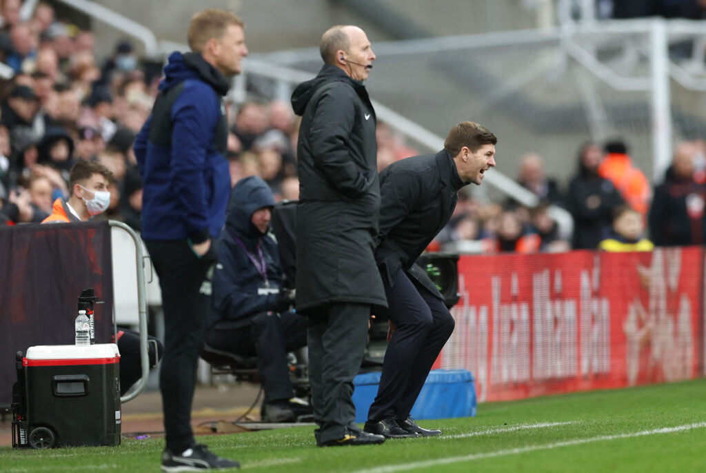 Steven Gerrard var sur og skuffet efter kampen mod Newcastle, hvor Kieran Trippier blev kampens eneste målscorer