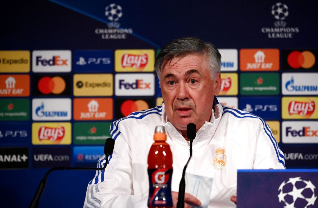 Carlo Ancelotti taler varmt om Gareth Bale