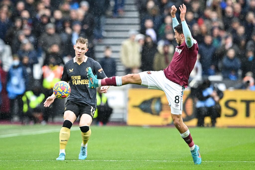 Newcastle er stille og roligt på vej til at sikre sig overlevelse i Premier League. I dag ventede en svær modstander i West Ham.