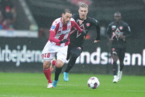 Der var dømt topopgør på MCH Arena mellem FC Midtjylland og AaB
