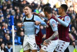 En rørende hilsen blev sendt fra Matty Cash til landsmanden, da han scorede lørdag eftermiddag.