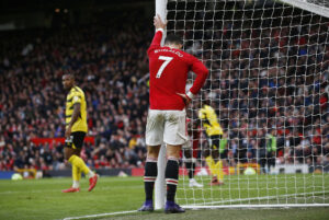 Cristiano Ronaldo havde bolden i mål for Manchester United, men målet blev underkendt