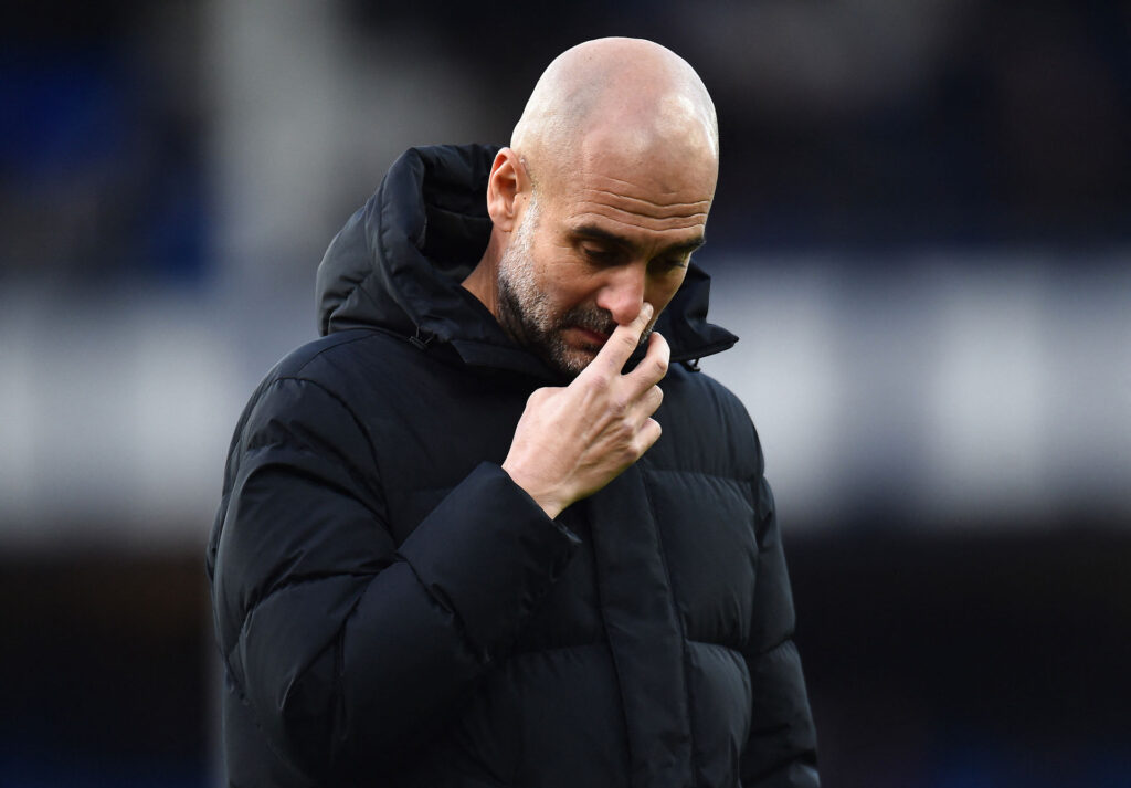 Pep Guardiola var berørt over stadions hyldest til Ukraine inden kampen mellem Everton og Manchester City