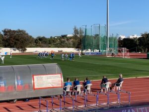 F.C. København vandt deres første testkamp på træningslejren i Portugal, med en sejr over Halmstads BK.