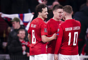 DBU Landshold ny trøje BLS Hafnia Hummel