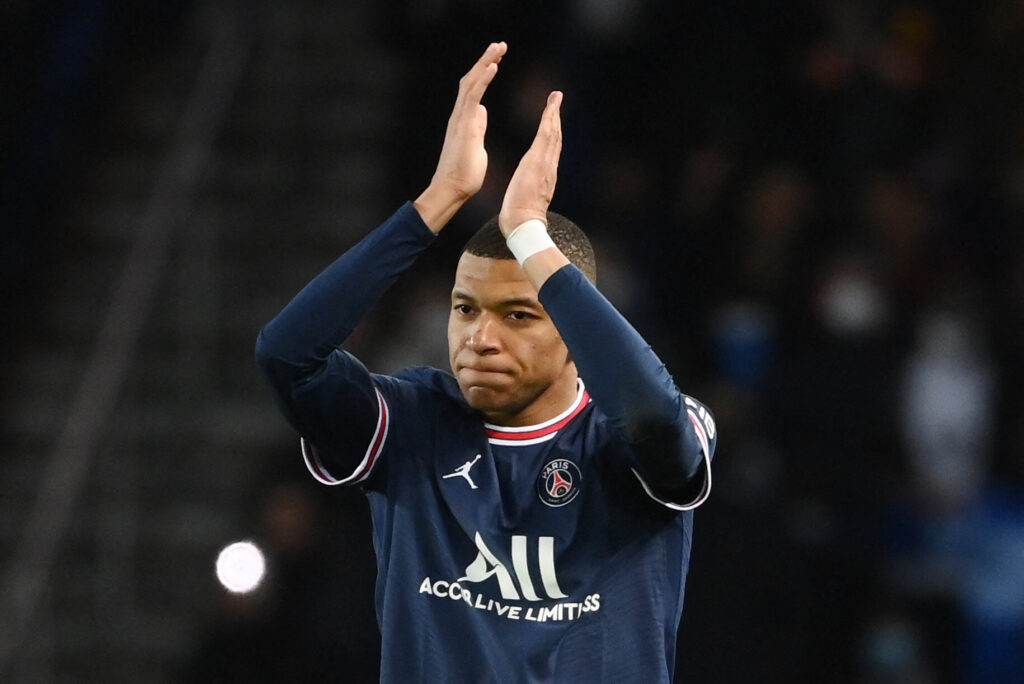 Kylian Mbappé PSG kontrakt