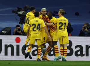 FC Barcelona Ronald Araujo kontrakt