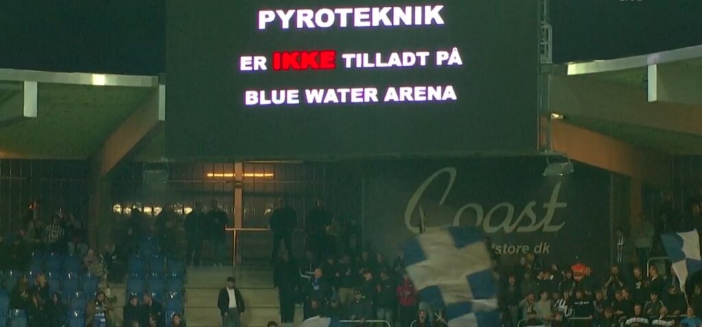 Esbjerg fB pyroteknik 1. Division Jonas Petersen