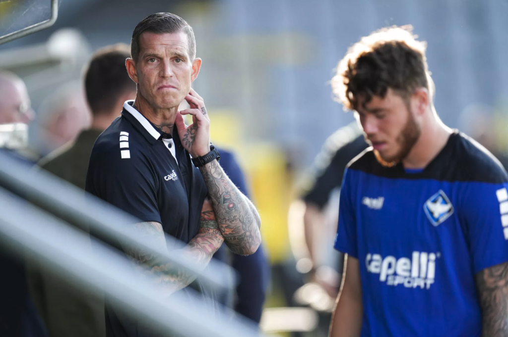 Daniel Agger og HB Køge havde alt at spille for, da sidste runde i NordicBet Ligaens grundspil blev spillet fredag aften.