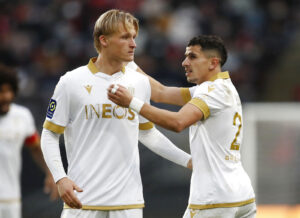 Dolberg forholder sig til kritik