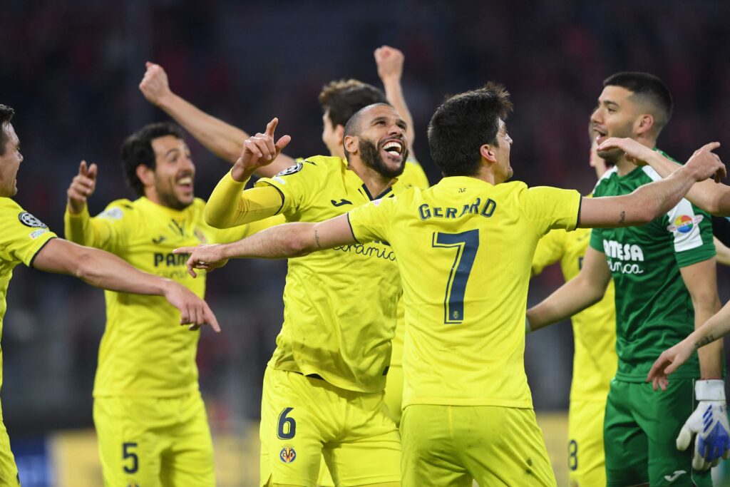 Villarreal gik amok i omklædningsrummet efter sejren over Bayern München i Champions League.